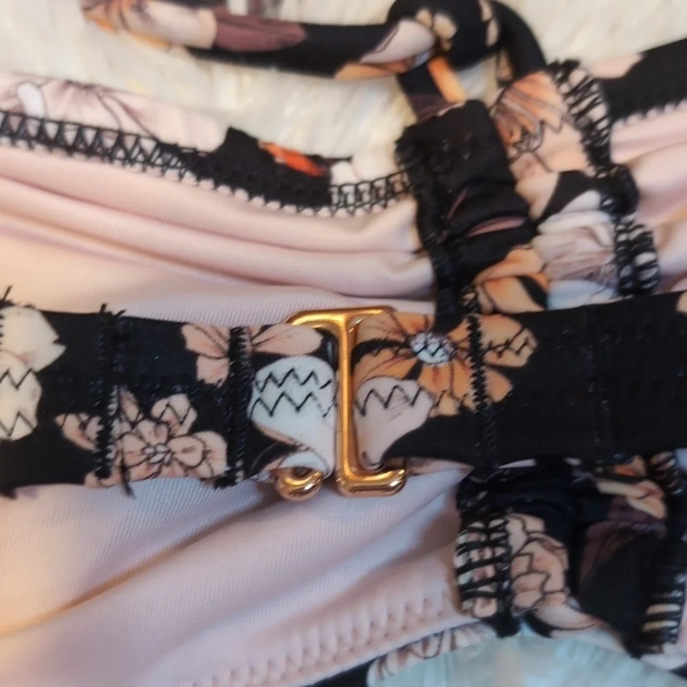 Shade & Shore Cutout Floral Monokini SZ S